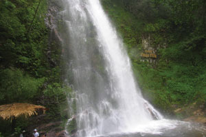 Sapa Love waterfall